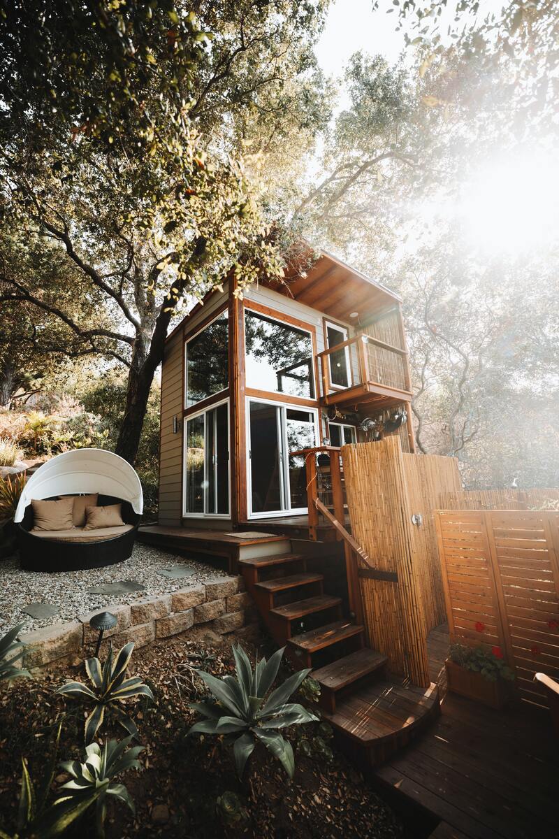 PENDING How moveable tiny houses